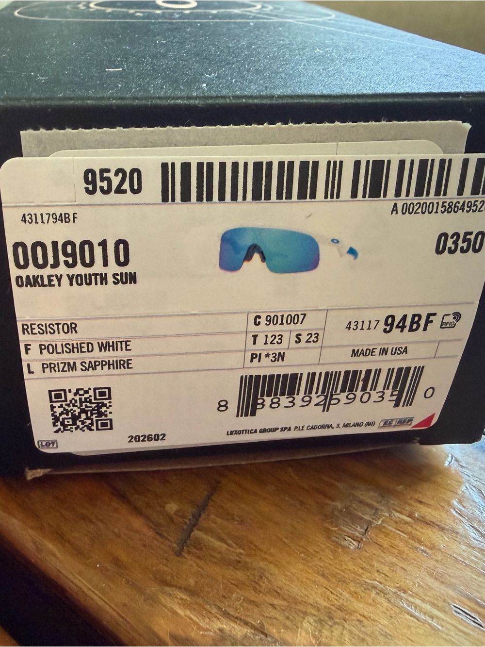 Oakley Youth White Frame Sunglasses with Prizm Sapphire Mirrored Lens - Picture 6 of 8